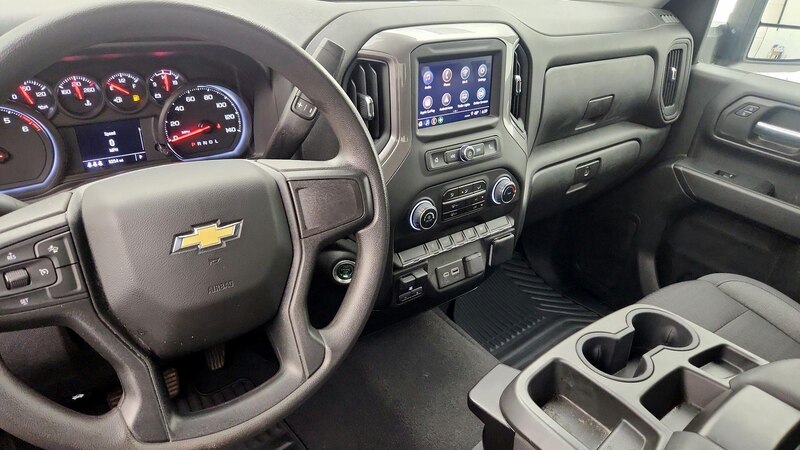 2024 Chevrolet Silverado 2500 Custom 9