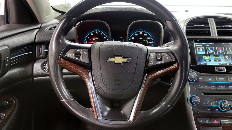 2013 Chevrolet Malibu LT 10
