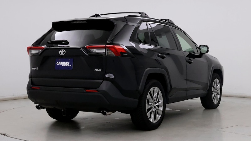 2020 Toyota RAV4 XLE Premium 8