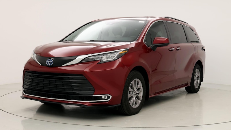 2022 Toyota Sienna XLE 4