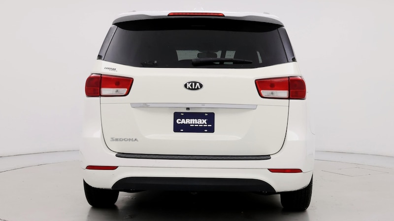 2015 Kia Sedona LX 6