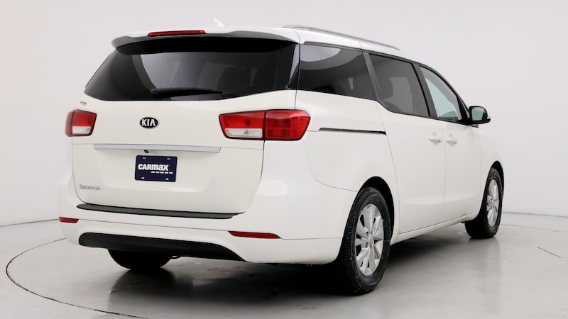 2015 Kia Sedona LX 8