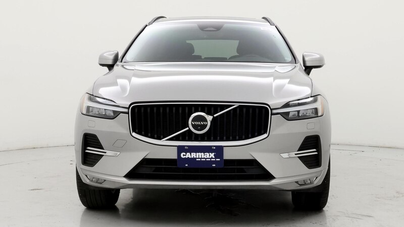 2022 Volvo XC60 B5 Momentum 5