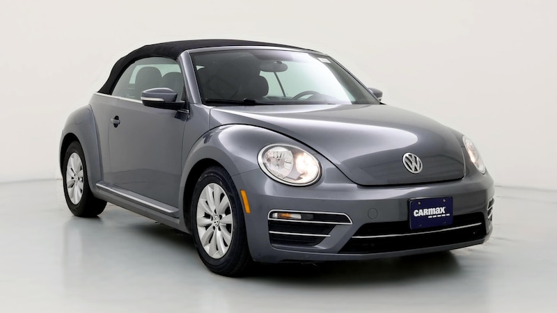 2018 Volkswagen Beetle S Hero Image