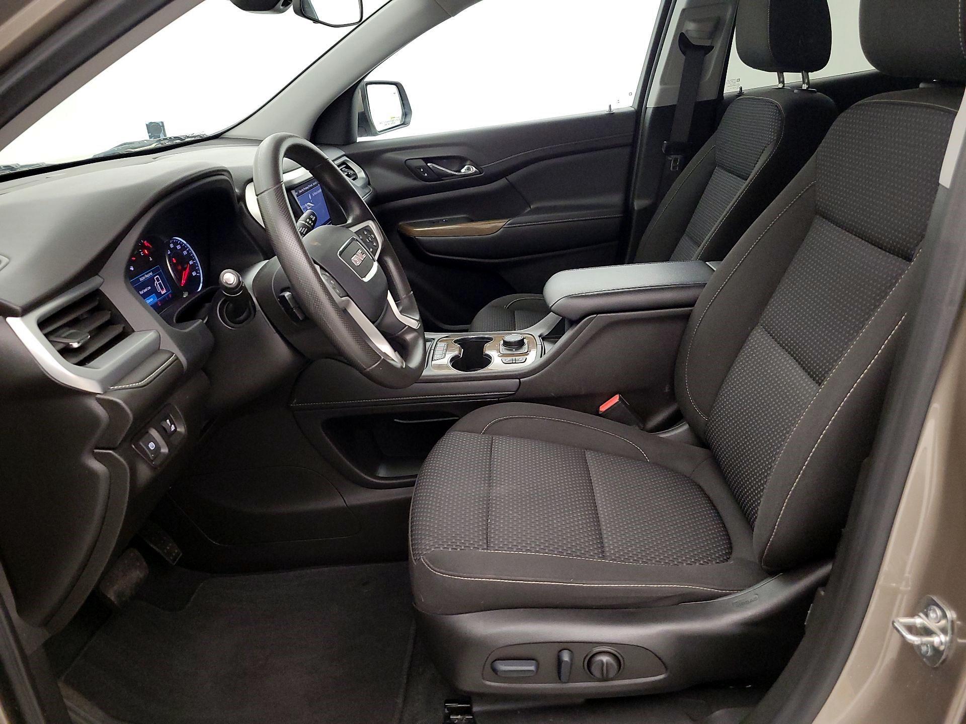 Thumbnail: 2022 GMC Acadia - 11