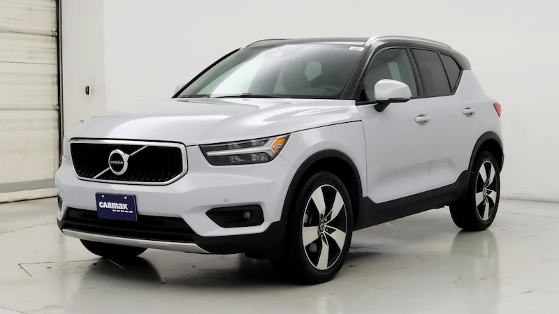 2021 Volvo XC40 T4 Momentum 4