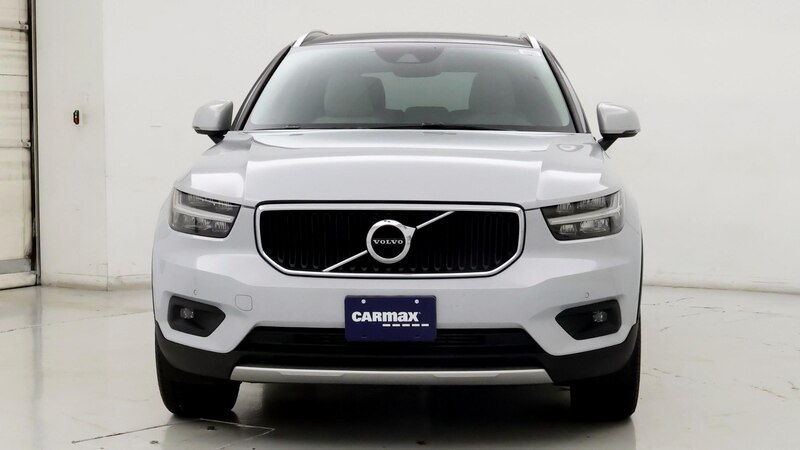 2021 Volvo XC40 T4 Momentum 5