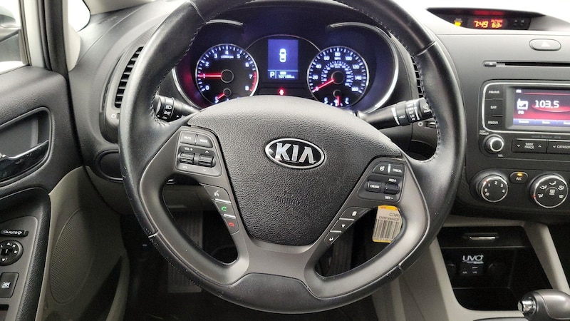 2015 Kia Forte EX 10