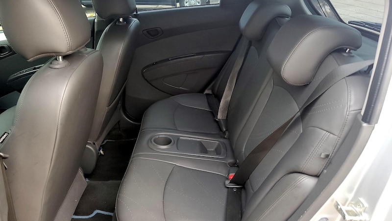 2015 Chevrolet Spark EV 16