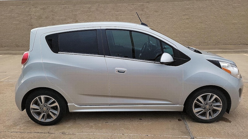 2015 Chevrolet Spark EV 4