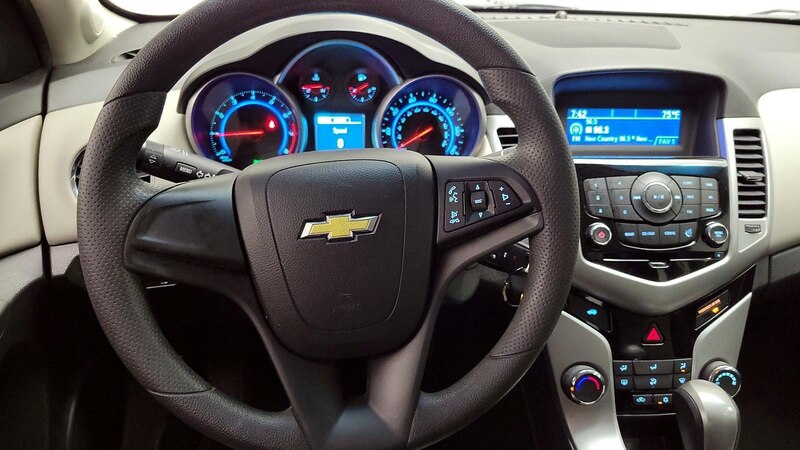 2016 Chevrolet Cruze Limited 10