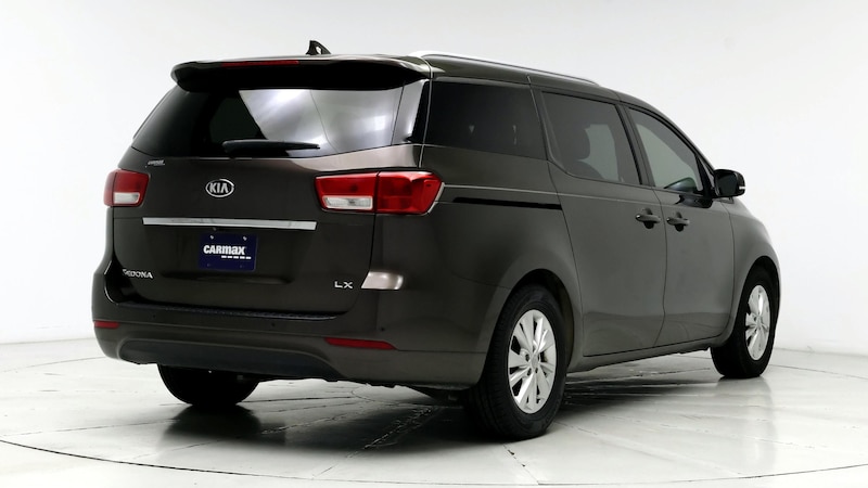 2016 Kia Sedona LX 8