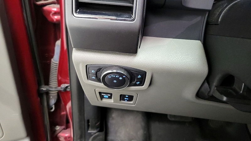 2019 Ford F-150 XLT 13