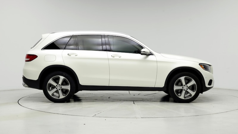 2016 Mercedes-Benz GLC 300 7