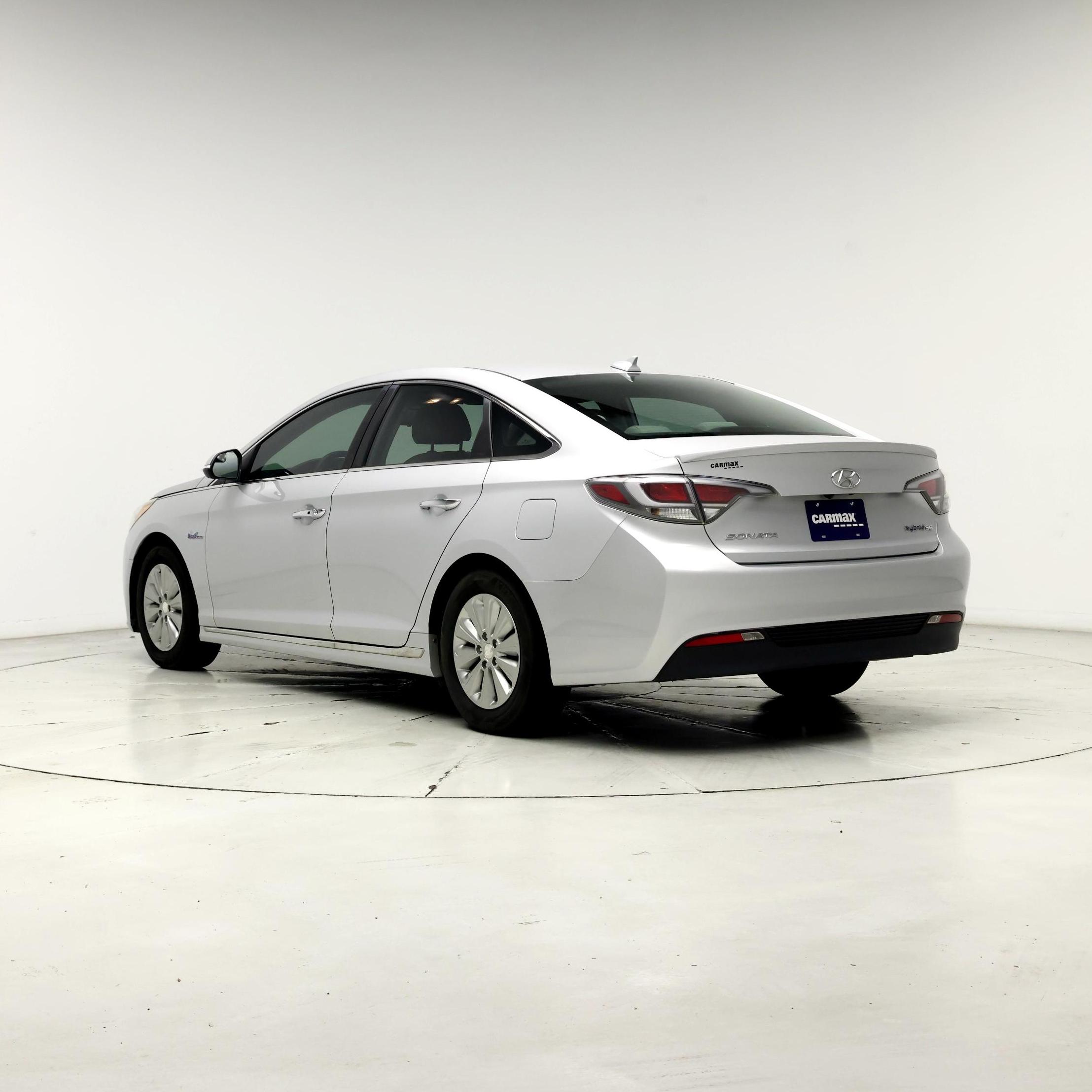 Thumbnail: 2016 Hyundai Sonata - 2