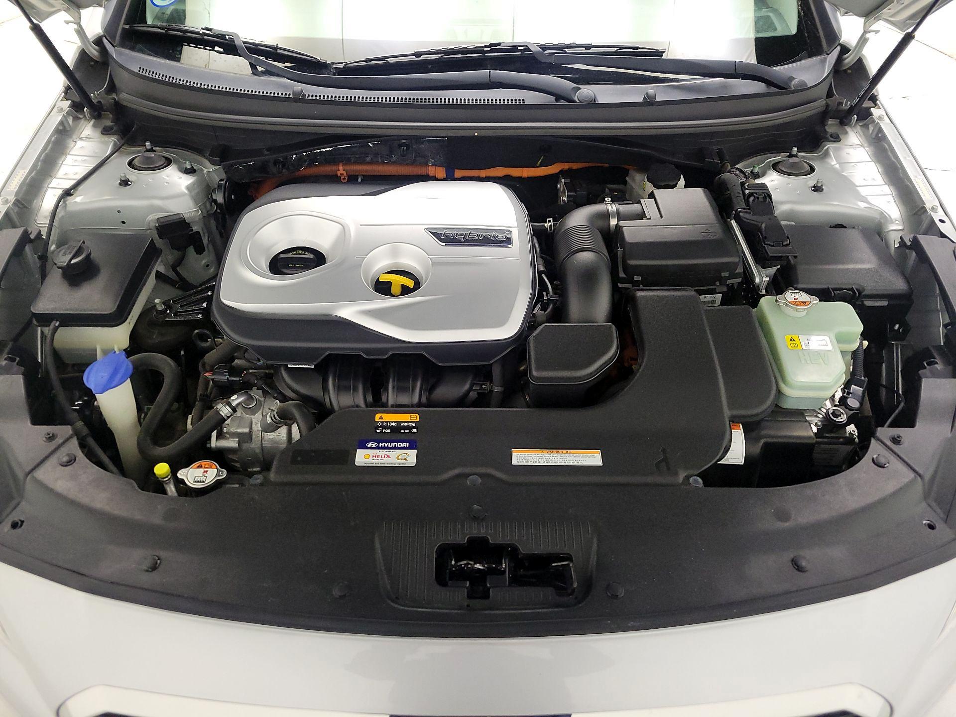 Thumbnail: 2016 Hyundai Sonata - 19