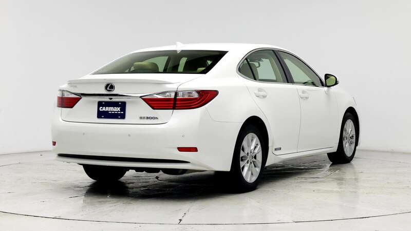 2015 Lexus ES Hybrid 300h 8