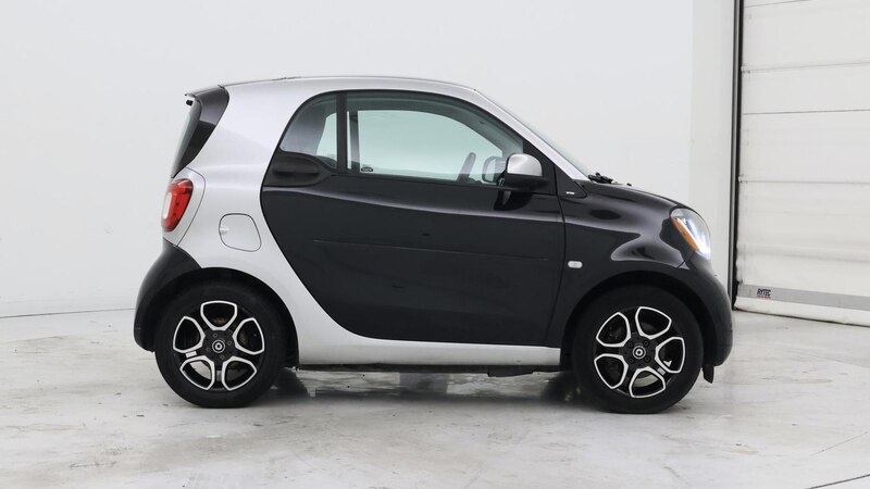 2016 smart fortwo Prime 7