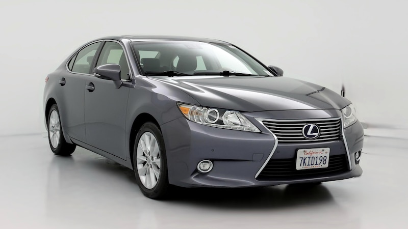 2015 Lexus ES Hybrid 300h Hero Image