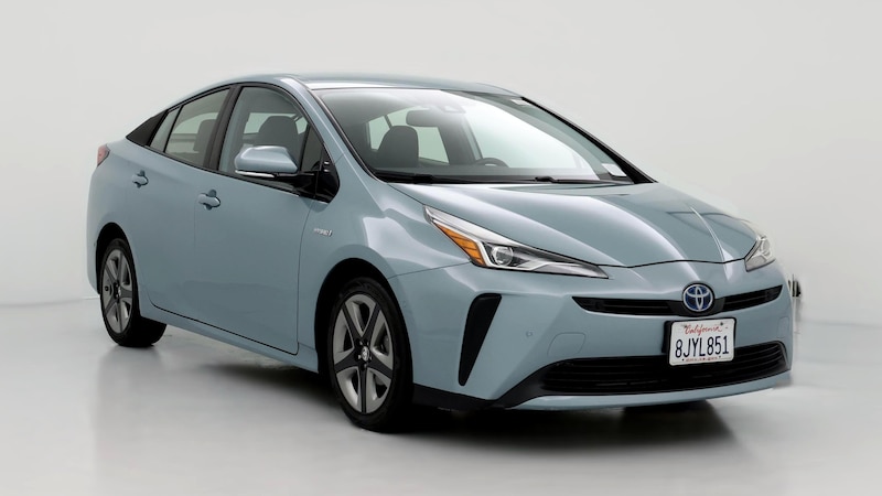 2019 Toyota Prius XLE Hero Image