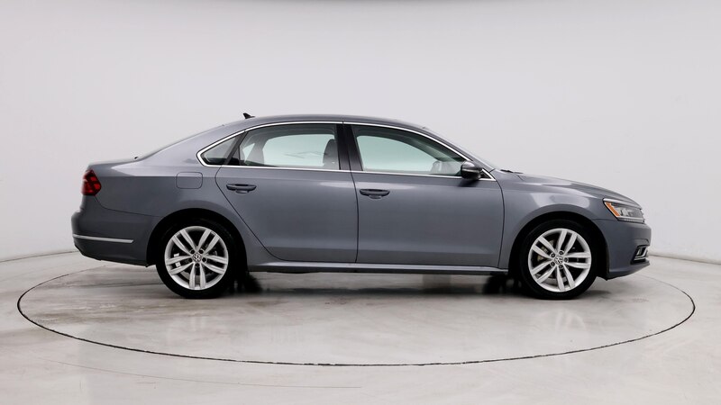 2018 Volkswagen Passat SE 7