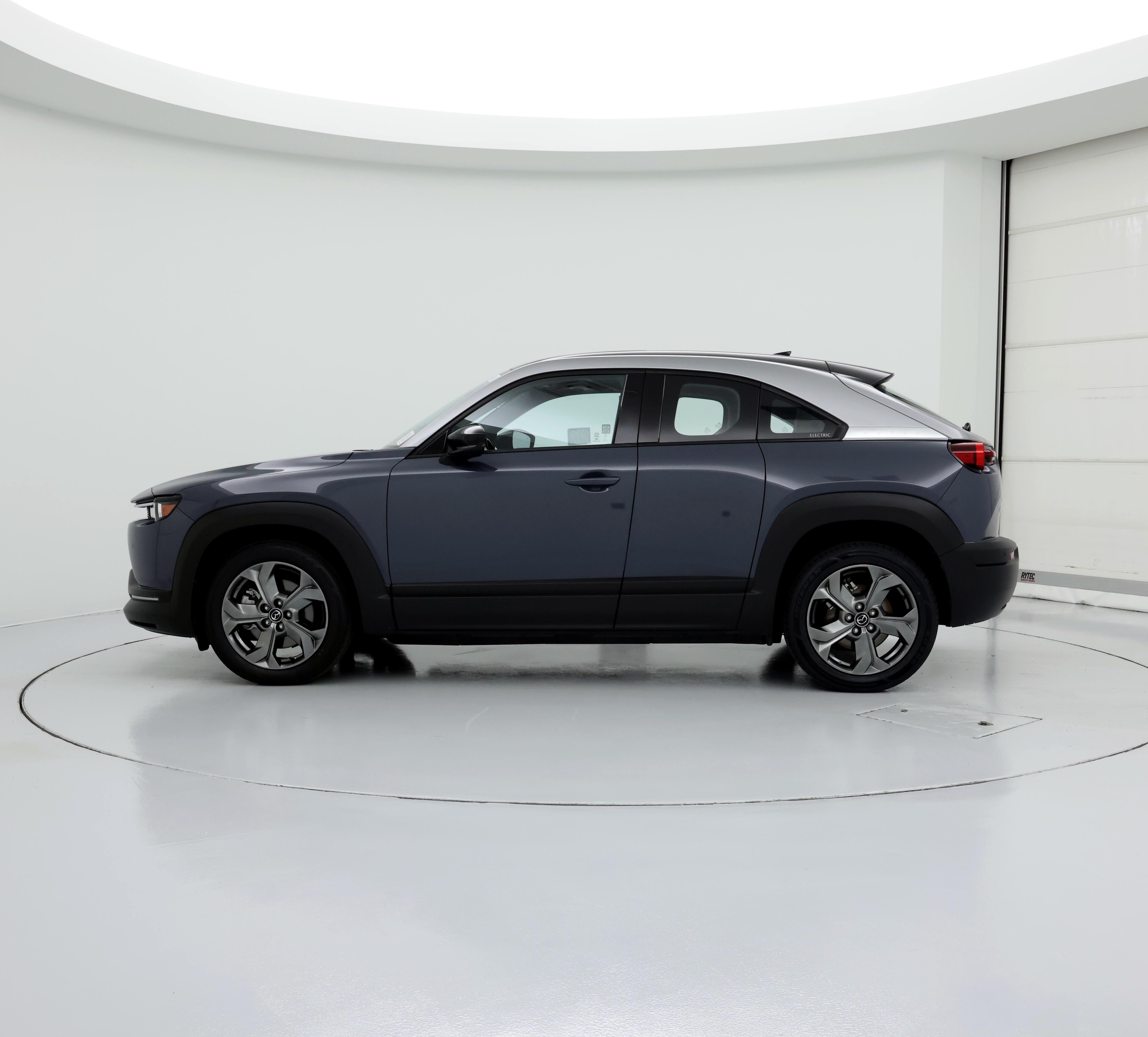 Thumbnail: 2022 Mazda MX-30 - 3