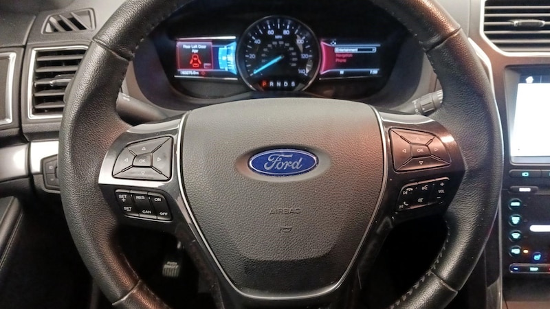 2019 Ford Explorer Limited 10