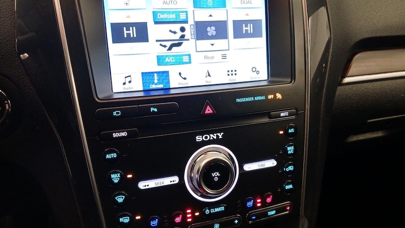 2019 Ford Explorer Limited 17
