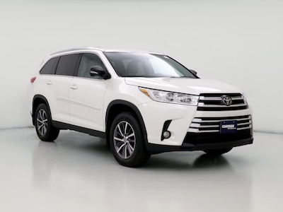 2019 Toyota Highlander XLE -
                Fayetteville, NC