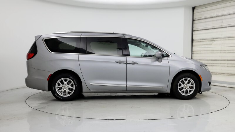 2020 Chrysler Pacifica Touring L 7