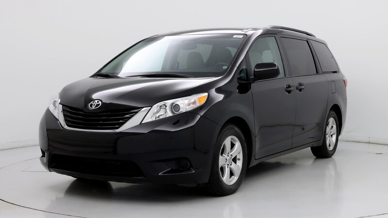 2016 Toyota Sienna LE 4