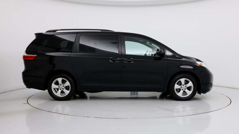 2016 Toyota Sienna LE 7