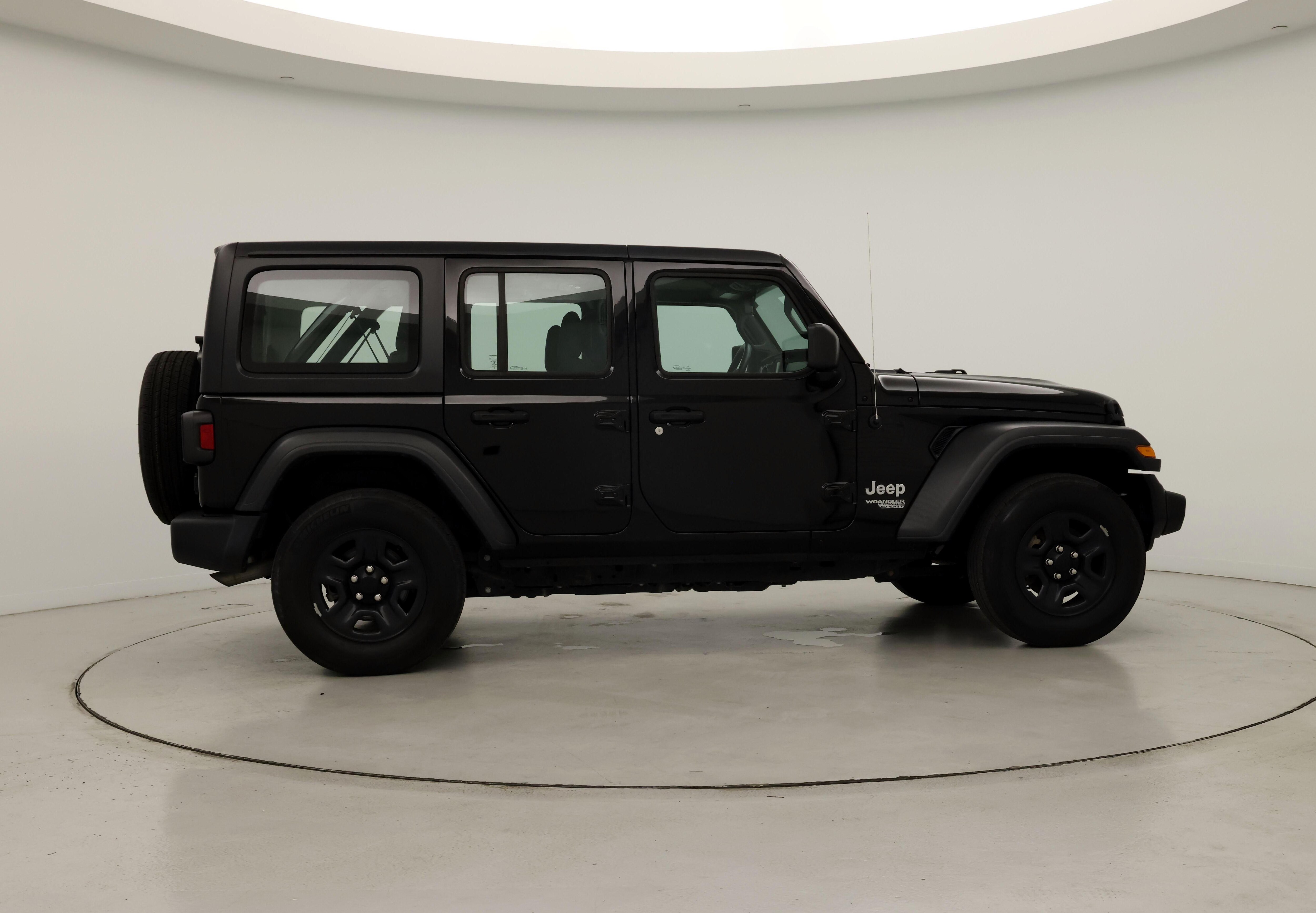 Thumbnail: 2020 Jeep Wrangler - 7