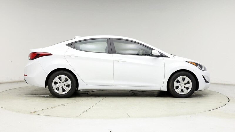 2016 Hyundai Elantra SE 7