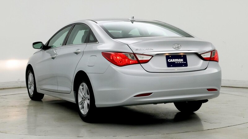 2012 Hyundai Sonata GLS 2