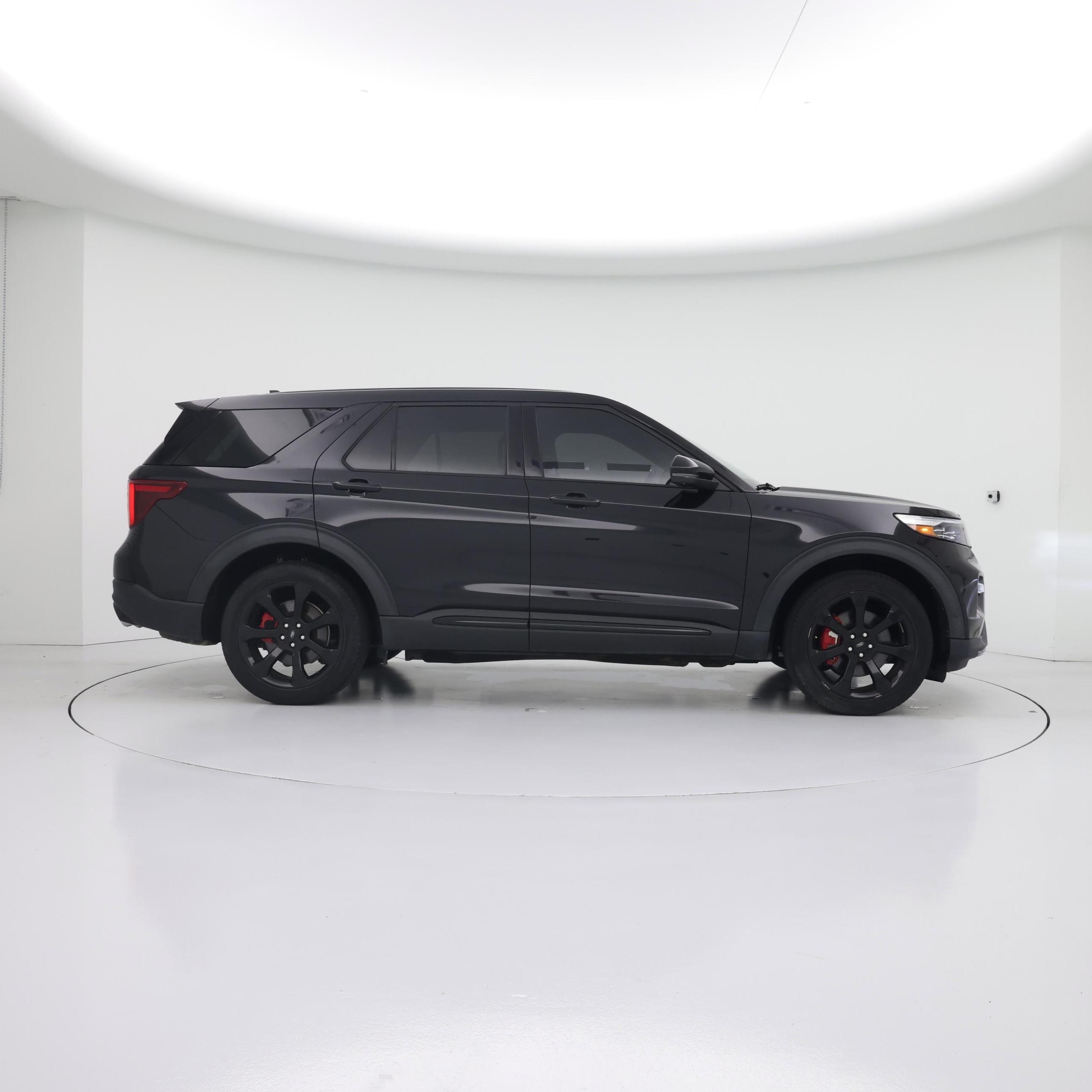 Thumbnail: 2021 Ford Explorer - 7