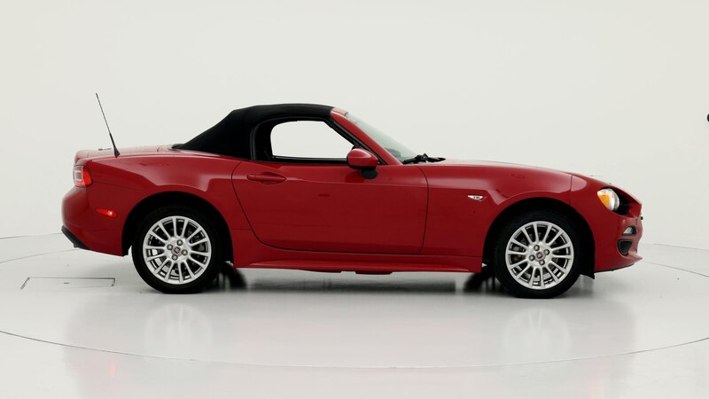 2019 Fiat 124 Spider Classica 7