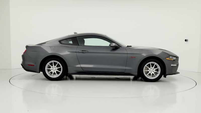 2022 Ford Mustang  7