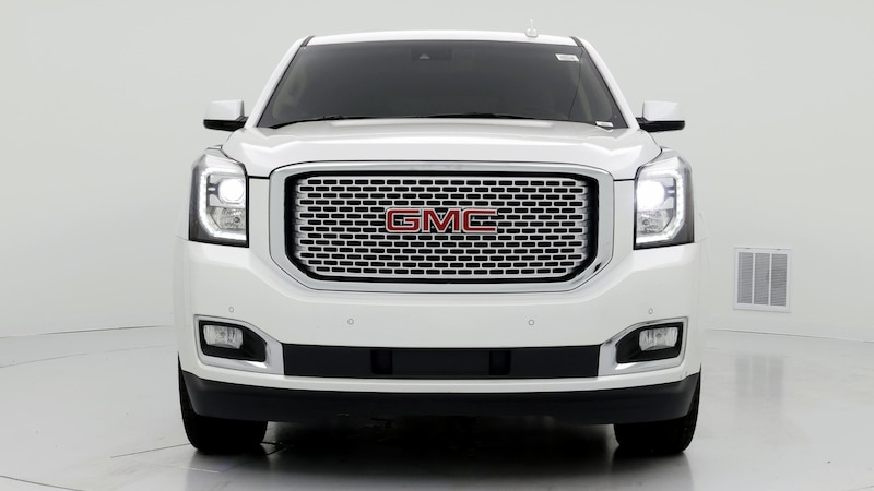 2017 GMC Yukon Denali 5