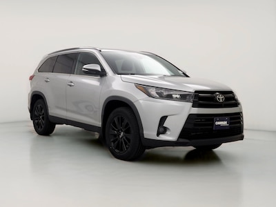 2019 Toyota Highlander SE -
                Cranston, RI