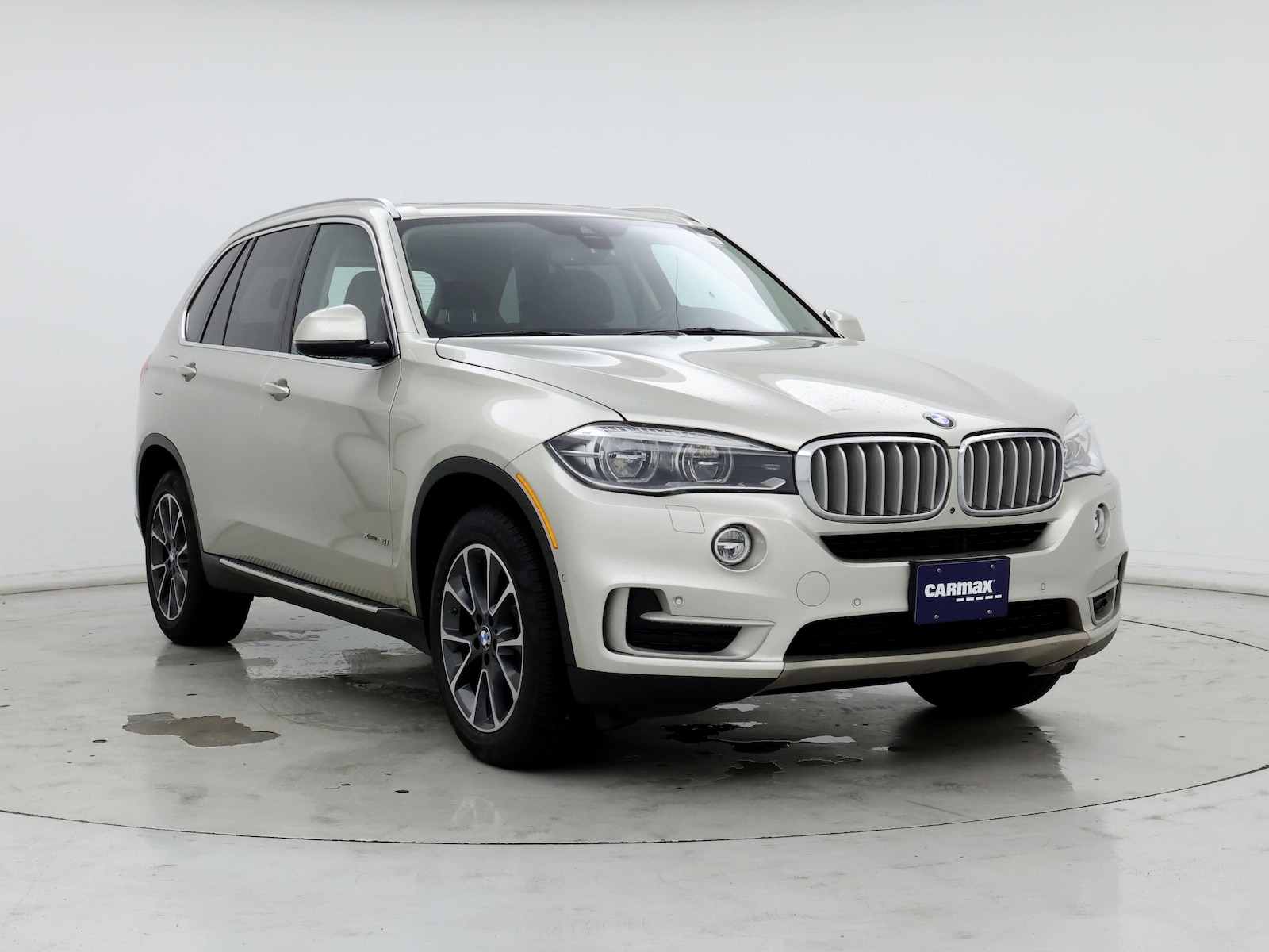Used 2014 BMW X5 xDrive35i with VIN 5UXKR0C51E0K49189 for sale in Brooklyn Park, Minnesota