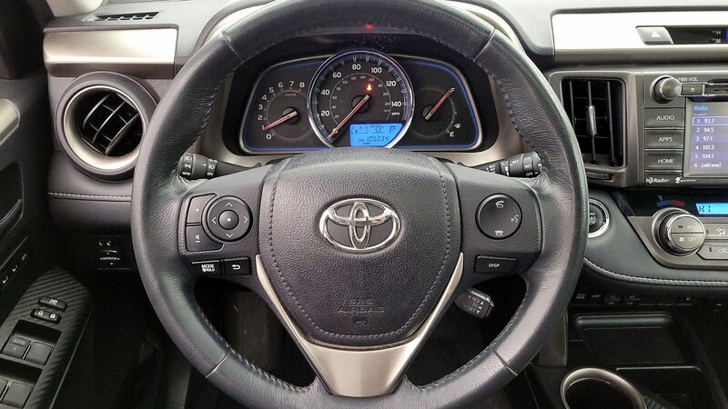 2015 Toyota RAV4 Limited 10