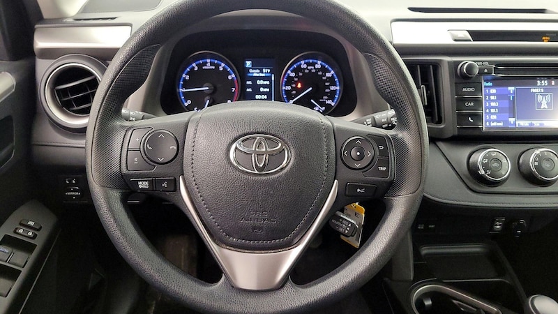 2017 Toyota RAV4 LE 10