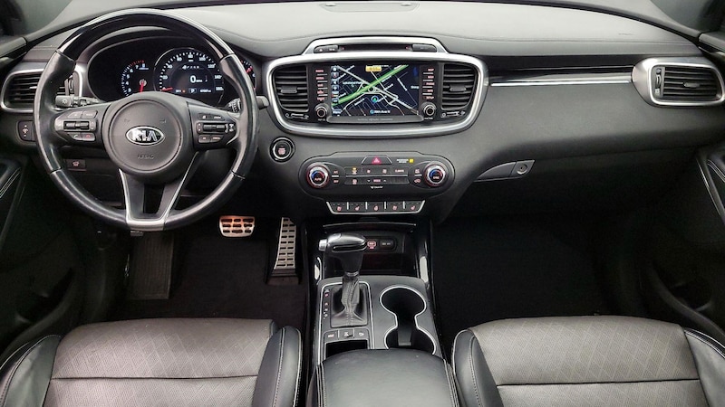 2016 Kia Sorento L 9