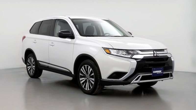 2020 Mitsubishi Outlander ES Hero Image