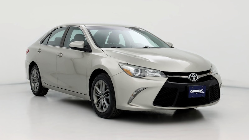 2016 Toyota Camry SE Hero Image