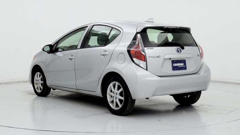 2016 Toyota Prius c Four 2