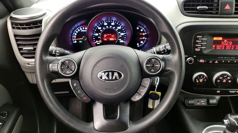 2015 Kia Soul  10