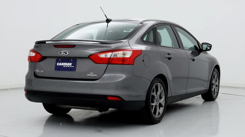 2014 Ford Focus SE 8