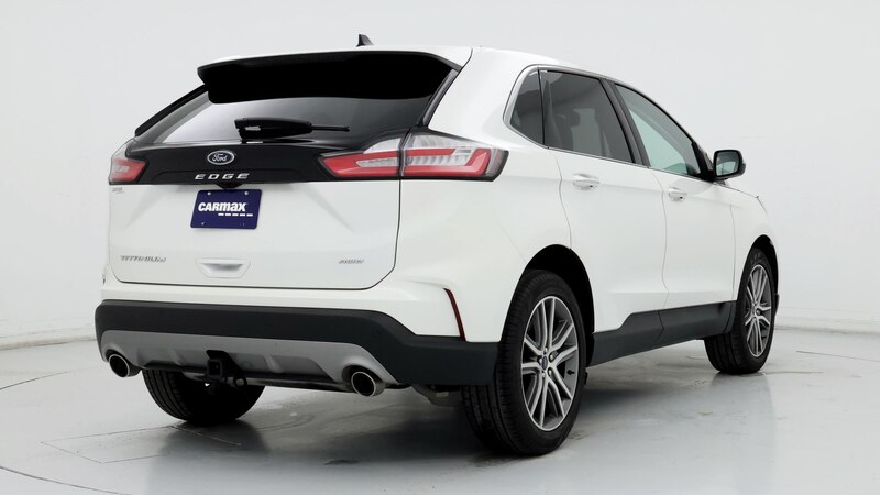 2022 Ford Edge Titanium 8